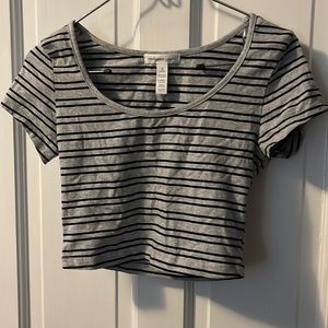 Stripped fitted crop top